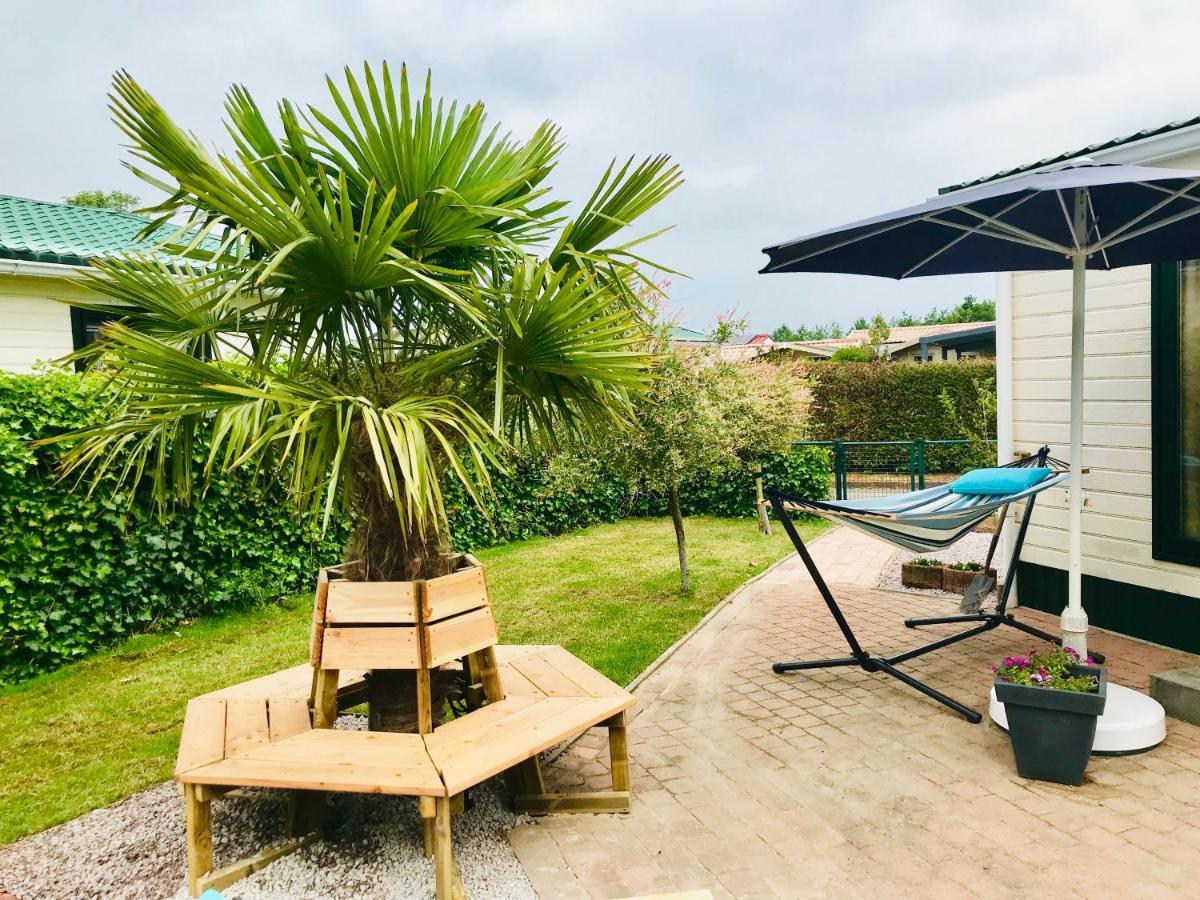 De Corner Van Zeeland Met Jacuzzi Sint-Annaland Exterior foto
